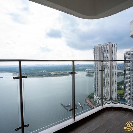 Scenic Country Garden Danga Bay By Lions Bay Apartment Johor Bahru Luaran gambar