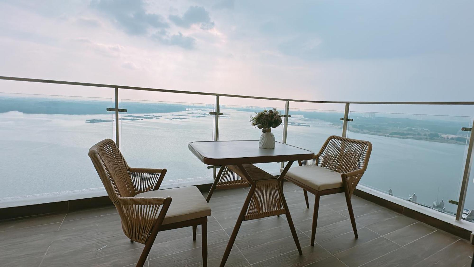 Scenic Country Garden Danga Bay By Lions Bay Apartment Johor Bahru Luaran gambar
